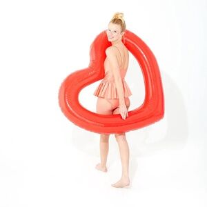BAN.DO Beach, Please! Jumbo Heart Innertube Pool Float